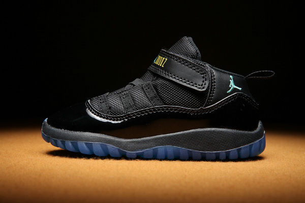 Air Jordan 11 Little Kids shoes--034